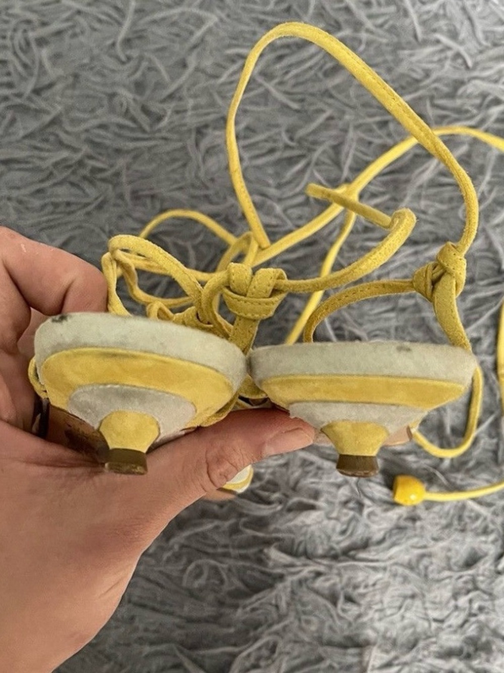 Vintage Chanel pale yellow and off-white suede lace-up flat sandals - Picture 6 of 8